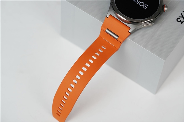 全钛打造、十二边形设计！OPPO Watch X3智能手表图赏