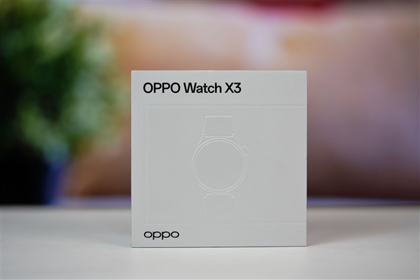 全钛打造、十二边形设计！OPPO Watch X3智能手表图赏