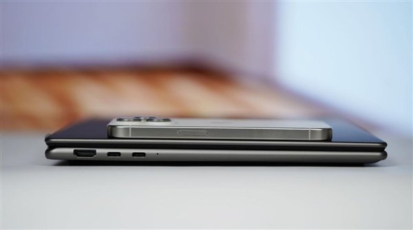 全金属机身、轻至1.32kg！微星尊爵14 AI+ 2026笔记本图赏