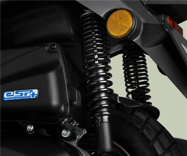 撞脸台铃电动车 五羊本田HRD125水冷踏板预售：1.298万起