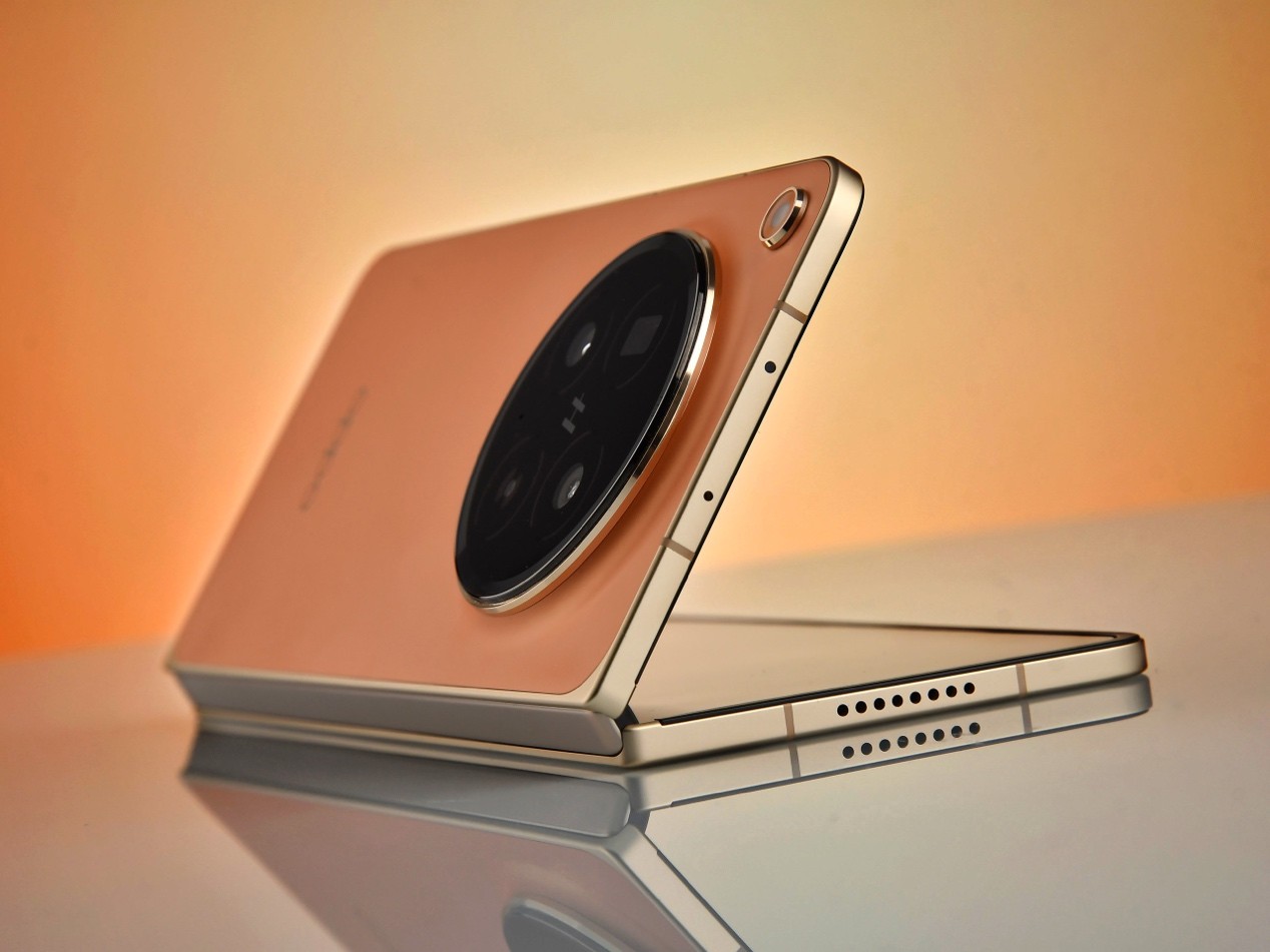 苹果都在向它学习，这家国产手机厂凭什么？