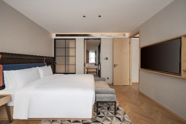 济南望岳同派酒店客房