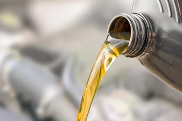 美暂时解除对伊朗石油制裁后 印度炼油商快速行动：恢复购油