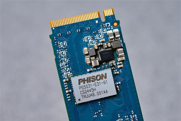 万兆普及风暴！铠侠EXCERIA G3 VC10 NVMe SSD实测：让PCIe 5.0从此清凉高效