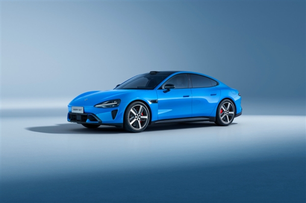 新一代小米SU7比上代更火爆！开售4秒就被车主锁单：21.99万元起