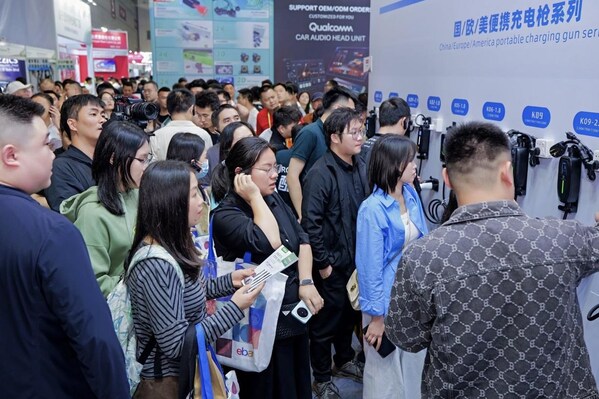 eBay九州展首发《商用车配件出海新机遇》，助力汽配卖家抢占先机