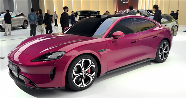 华为一口气发了22个新品 被一款千元机抢了风头