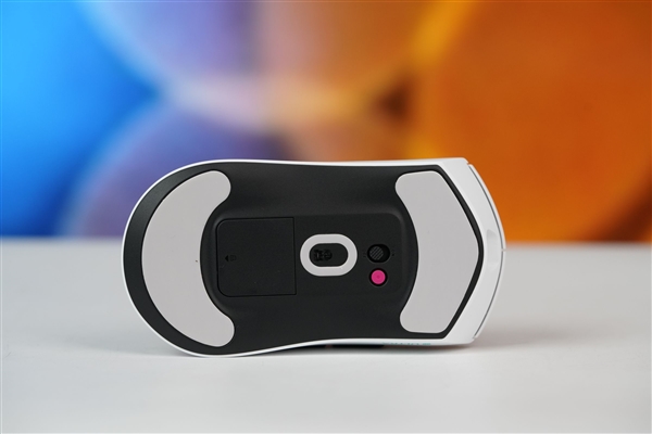 极客之芯2.0加持！雷柏VT7 Ultra星闪版电竞鼠标图赏