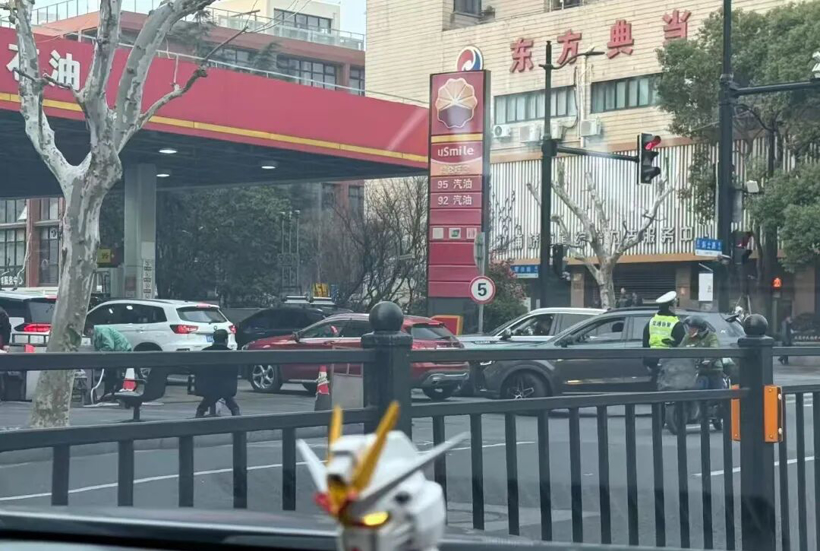 油价重回9元！0点调价，你的车还开得起吗？