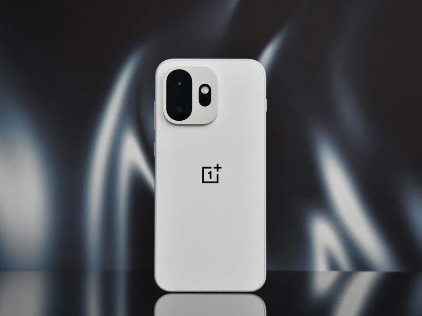 一加 15T全面评测：小屏大魔王，给到夯