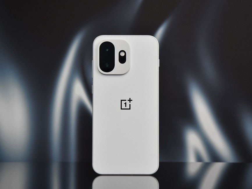 内存翻番涨价的今天，一加如何「以小博大」？