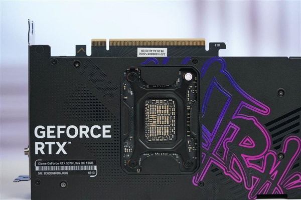 嘻哈涂鸦太吸睛！七彩虹RTX 5070 Ultra OC 12GB图赏