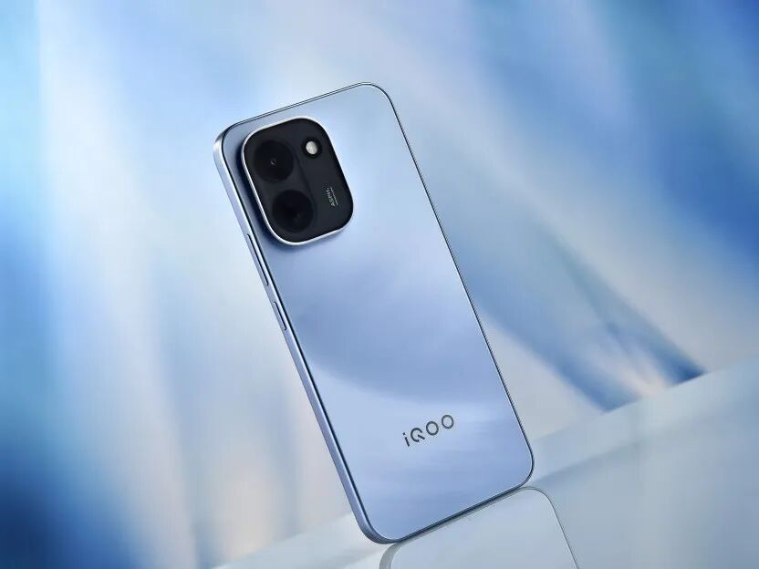 配置倒翻天罡，体验究竟如何？iQOO Z11全面评测