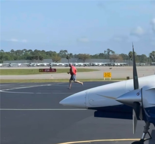佛罗里达州真不养闲人！男子为探望姐姐 驾车冲进机场劫机