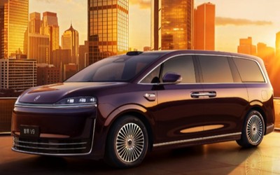 智界V9公布绒霞紫等三款内饰配色 4月下旬展车进店