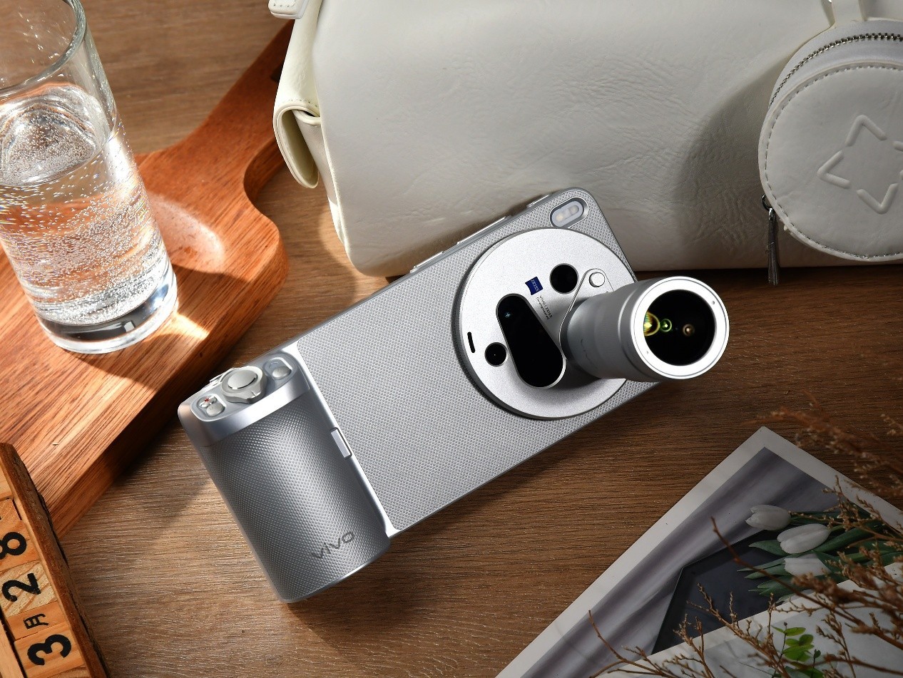 vivo X系列春季发布会采访：解决真实痛点，打造「V单」新物种