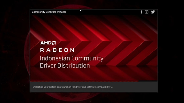 1000块买个AMD 8年前的老专业卡：32GB HBM2显存能玩游戏