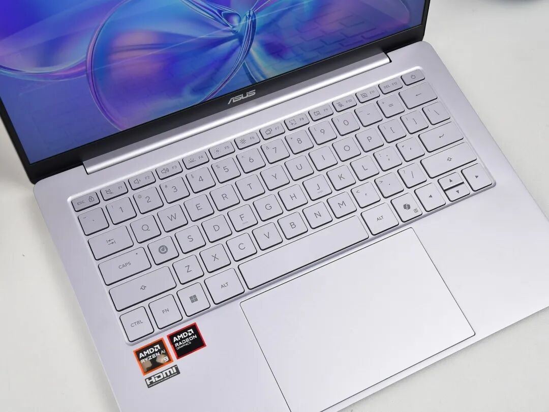 锐龙AI 9 H 465首测!上手体验华硕a豆14 Air 2026