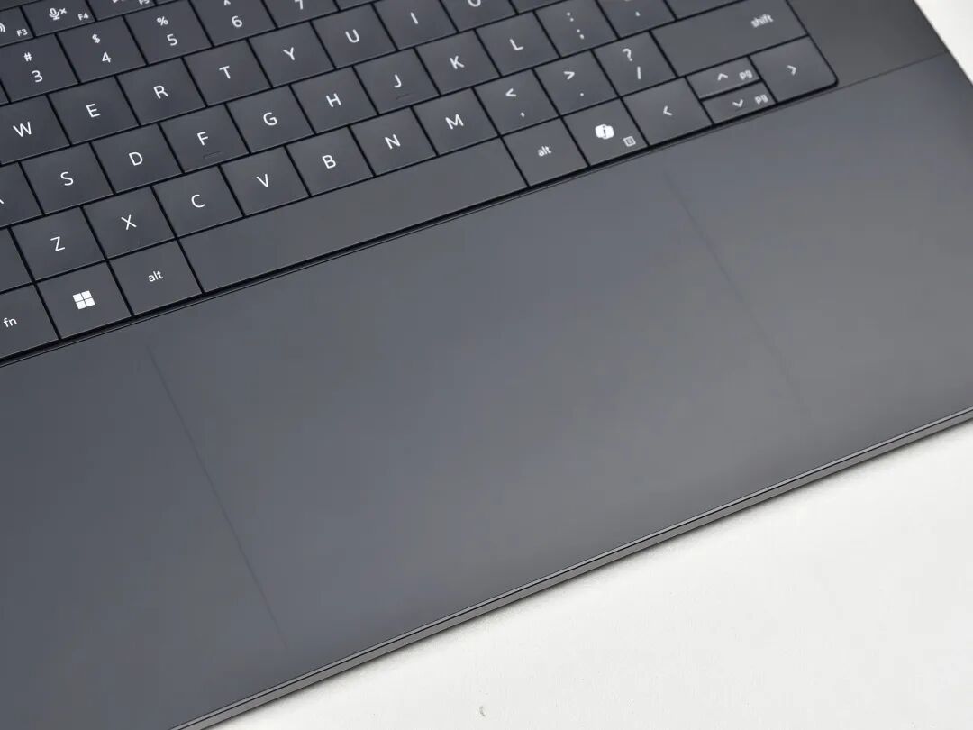 16英寸厚度仅14.62mm！上手体验戴尔XPS 16