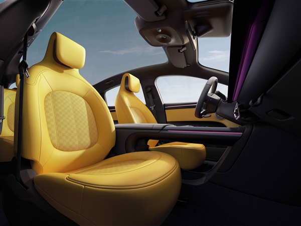 小米SU7的竞品+1！smart精灵6号内饰官图公布：浓郁奔驰味