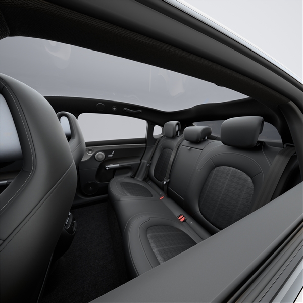 小米SU7的竞品+1！smart精灵6号内饰官图公布：浓郁奔驰味