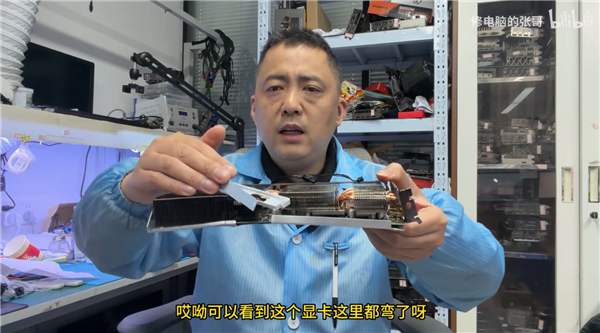 夫妻吵架老婆怒砸显卡泄愤！不解气再浇食用油：张哥极限抢救还是成残疾