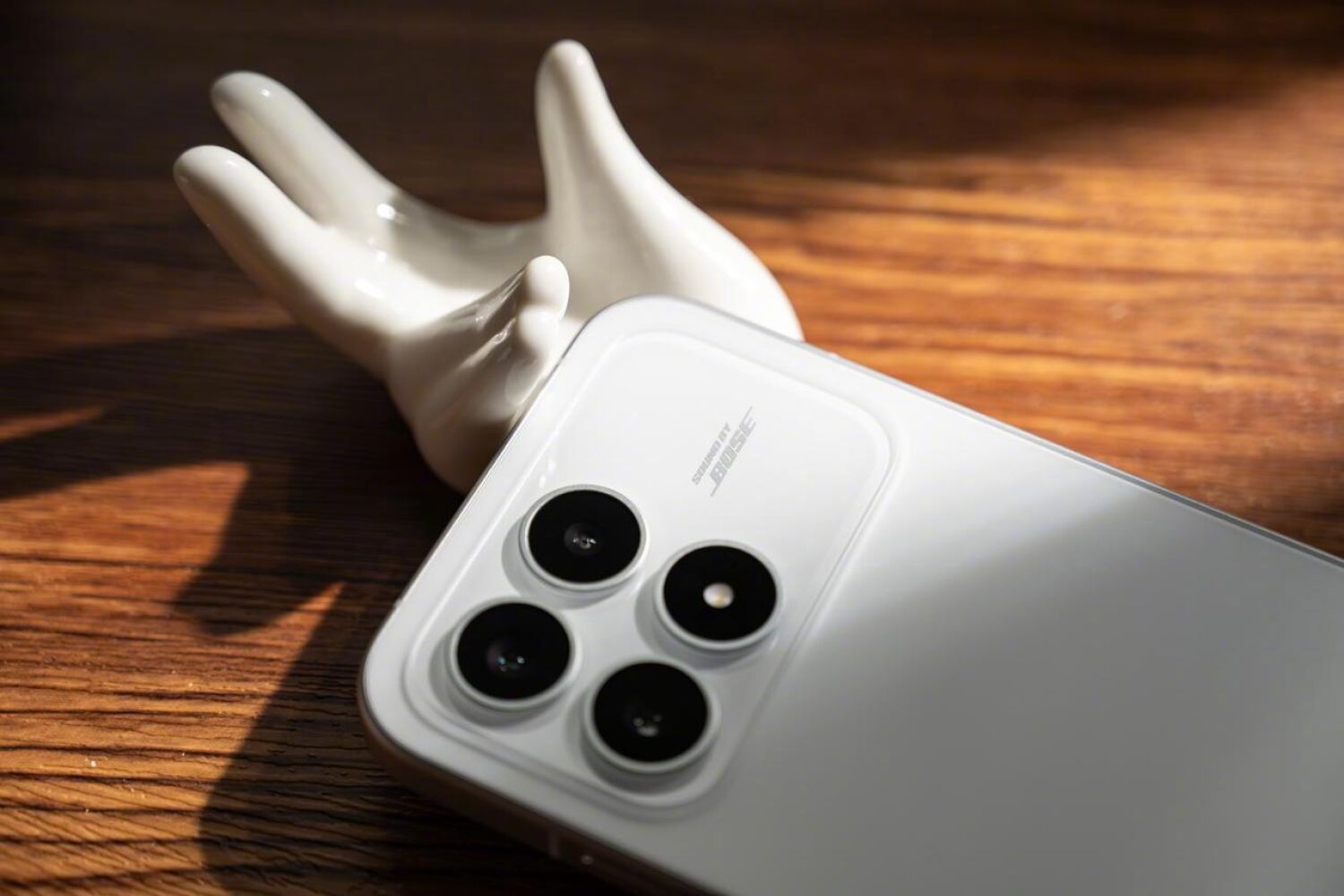 种草：虽然偏电竞向，红米K90搭配却很均衡！