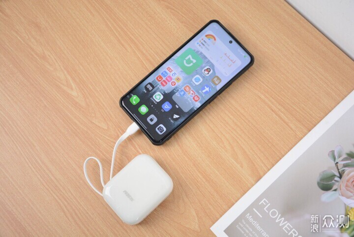 率先用上半固体电池！西圣 PB-S自带充电宝_新浪众测