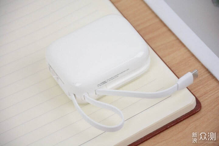 率先用上半固体电池！西圣 PB-S自带充电宝_新浪众测