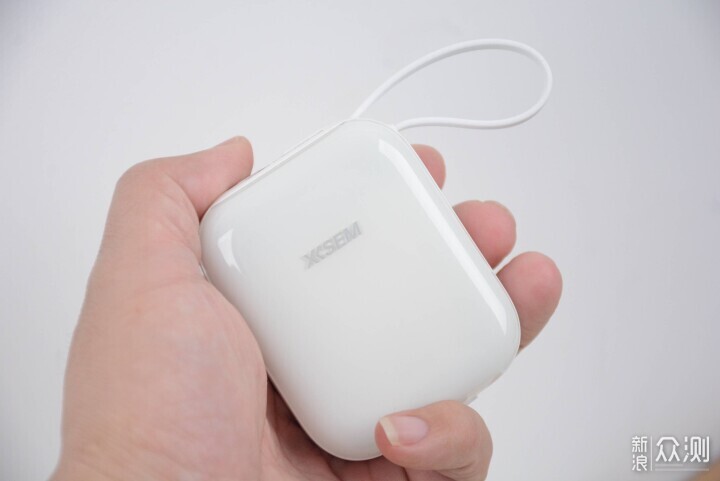 率先用上半固体电池！西圣 PB-S自带充电宝_新浪众测