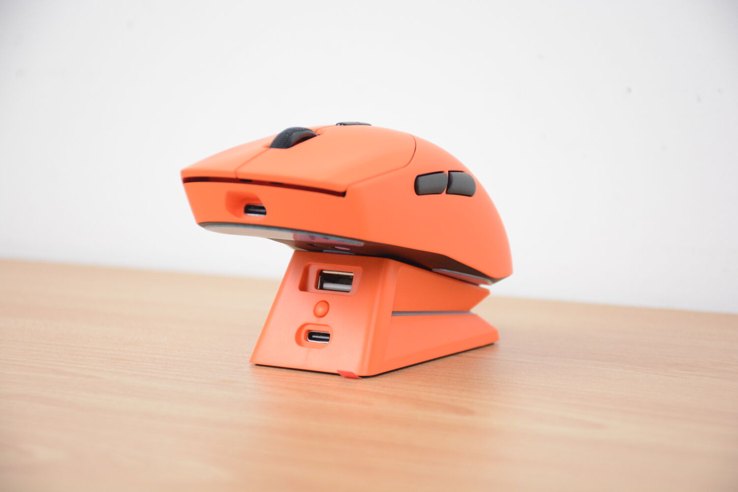 超美焰影橙配色，雷柏VT9二代双8K版评测