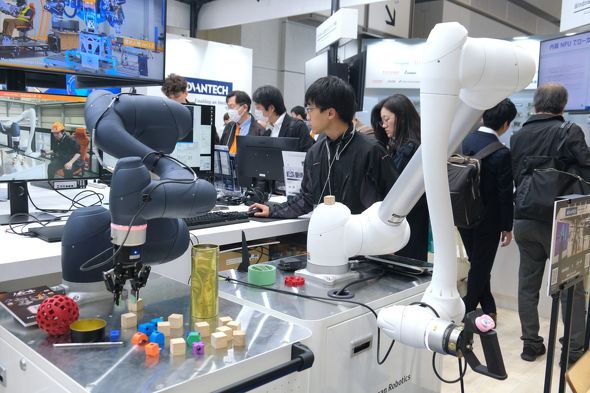 人機バイラテラルアーム