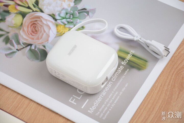 率先用上半固体电池！西圣 PB-S自带充电宝_新浪众测