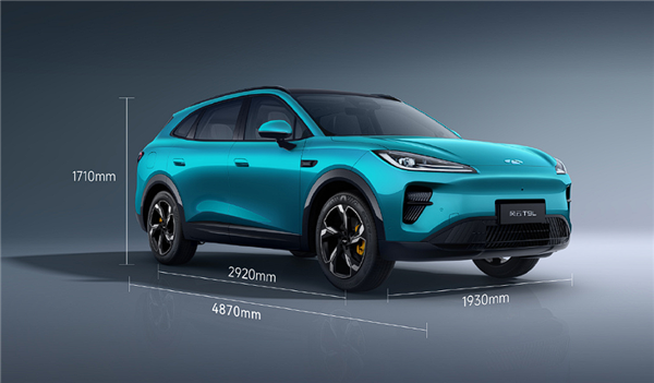 4米8中型插混SUV杀到12万级 奇瑞风云T9L上市：12.99万起