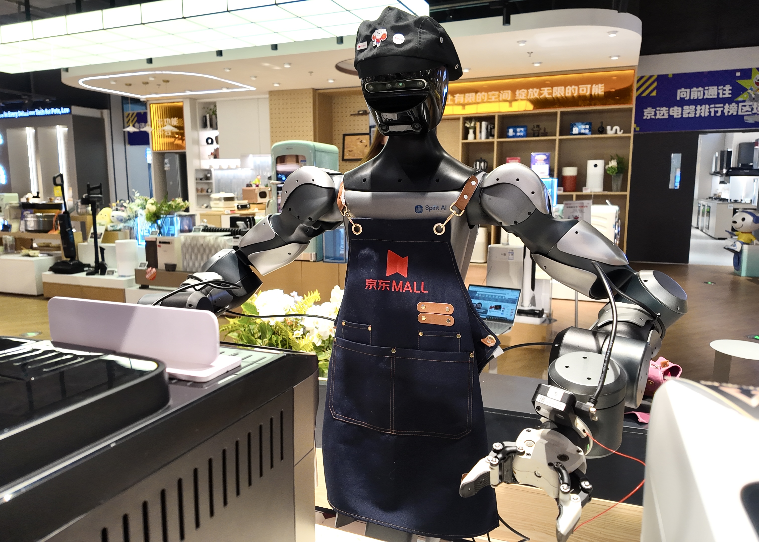 马云、雷军投的机器人独角兽，又融资10亿