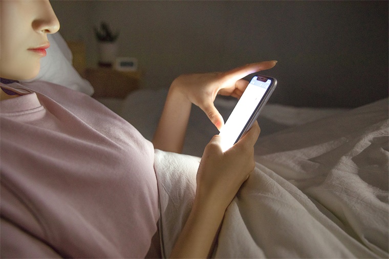 AI生成内容规模超越人类原创