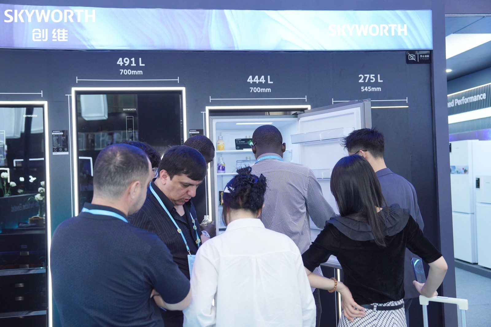 创维全景生态引爆广交会，中国智造再成世界焦点