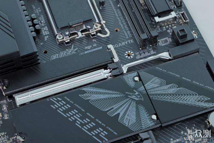 加量不加价！酷睿270K Plus装机实测分享_新浪众测