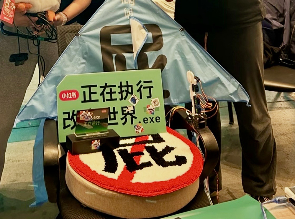 00后48小时赚20万，小红书炸出一堆AI狠活