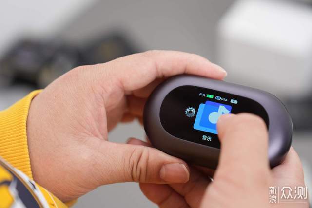 出差忘带录音笔也不慌：TOZO千元旗舰新品_新浪众测
