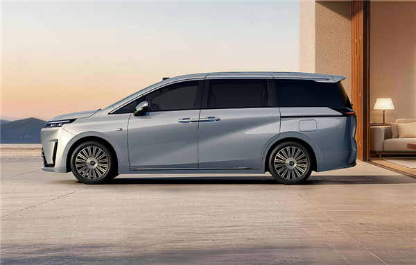 20万级家用新能源MPV 新一代传祺向往E8 PHEV官图发布