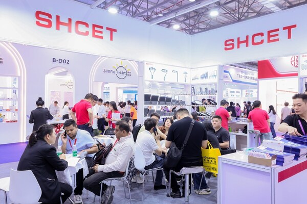 3600+实力企业同场展示