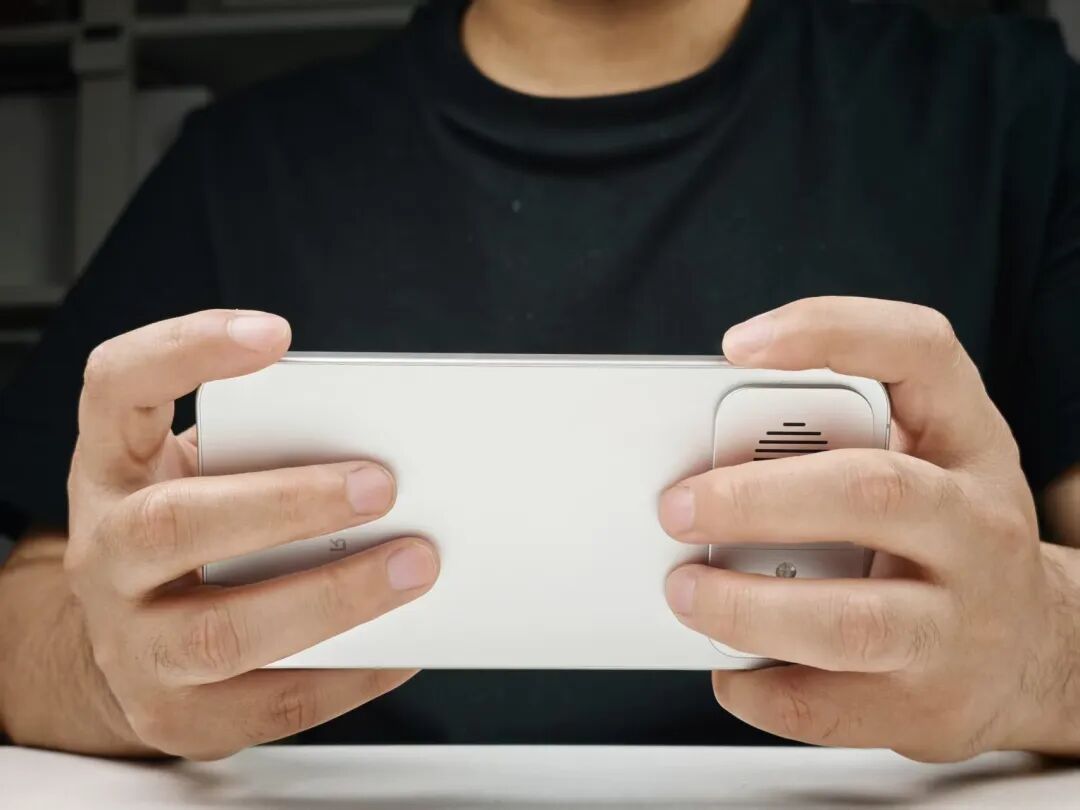 REDMI K90 Max全面评测：出道即巅“风”