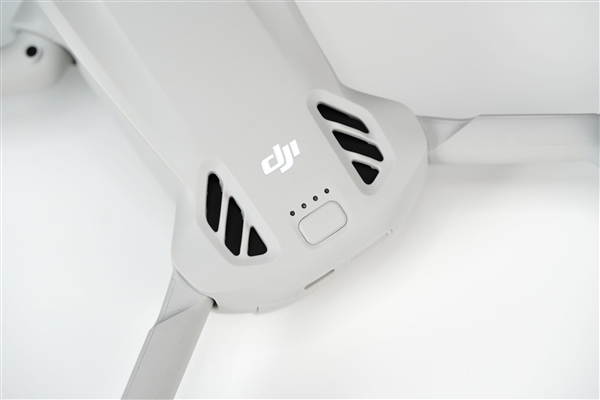 年轻人第一台航拍机！大疆DJI Lito X1无人机图赏