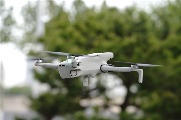 年轻人第一台航拍机！大疆DJI Lito X1无人机图赏