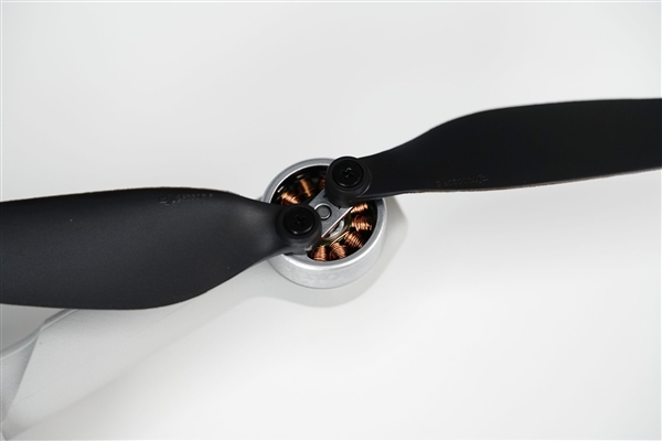 年轻人第一台航拍机！大疆DJI Lito X1无人机图赏