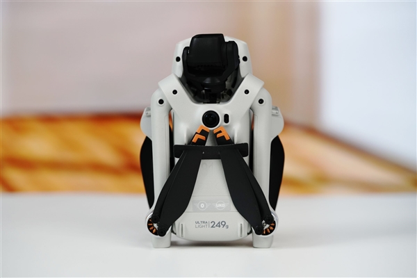 年轻人第一台航拍机！大疆DJI Lito X1无人机图赏