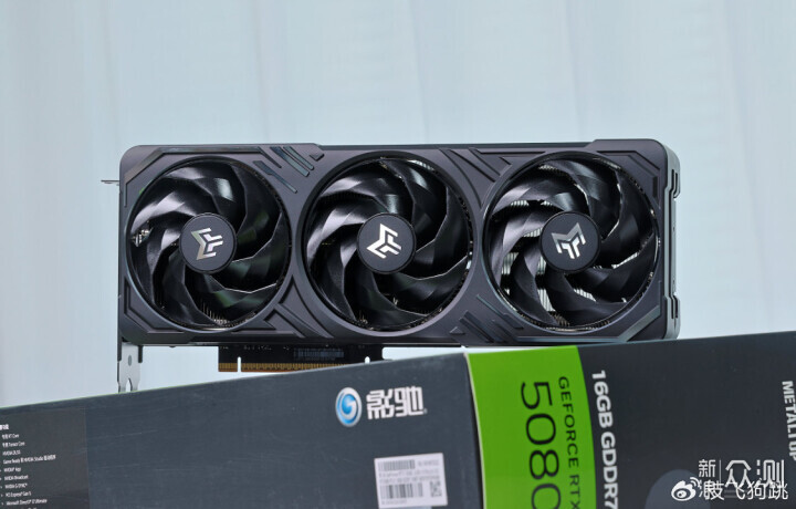 预算2W 的桌面立式小钢炮主机:98X3D+5080_新浪众测
