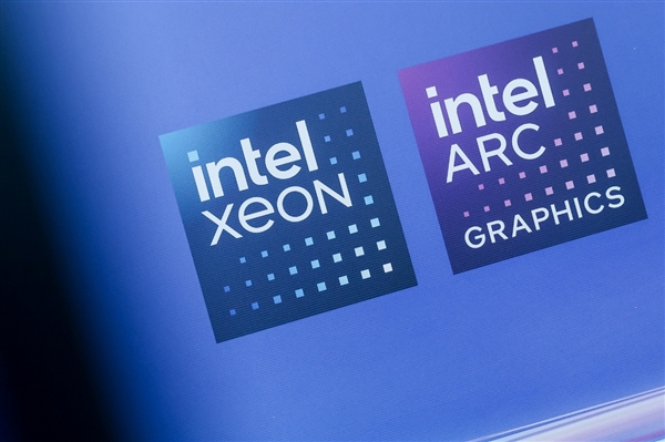 Intel甩出两个王炸！至强600、锐炫Pro B70双剑合璧 重新定义AI工作站