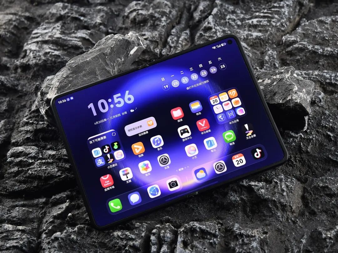 华为Pura X Max全面评测：掌中小平板，为“阔”而生